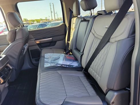 New 2026 Ford F350 Platinum w/ Platinum Plus Package AWD/4WD image 11
