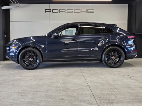 New 2026 Porsche Cayenne Coupe image 2