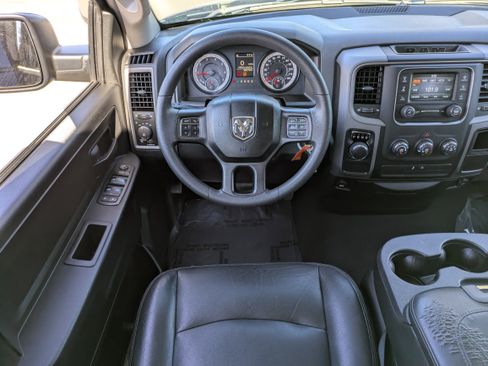 Used 2019 RAM 1500 Express w/ Express Value Package image 16