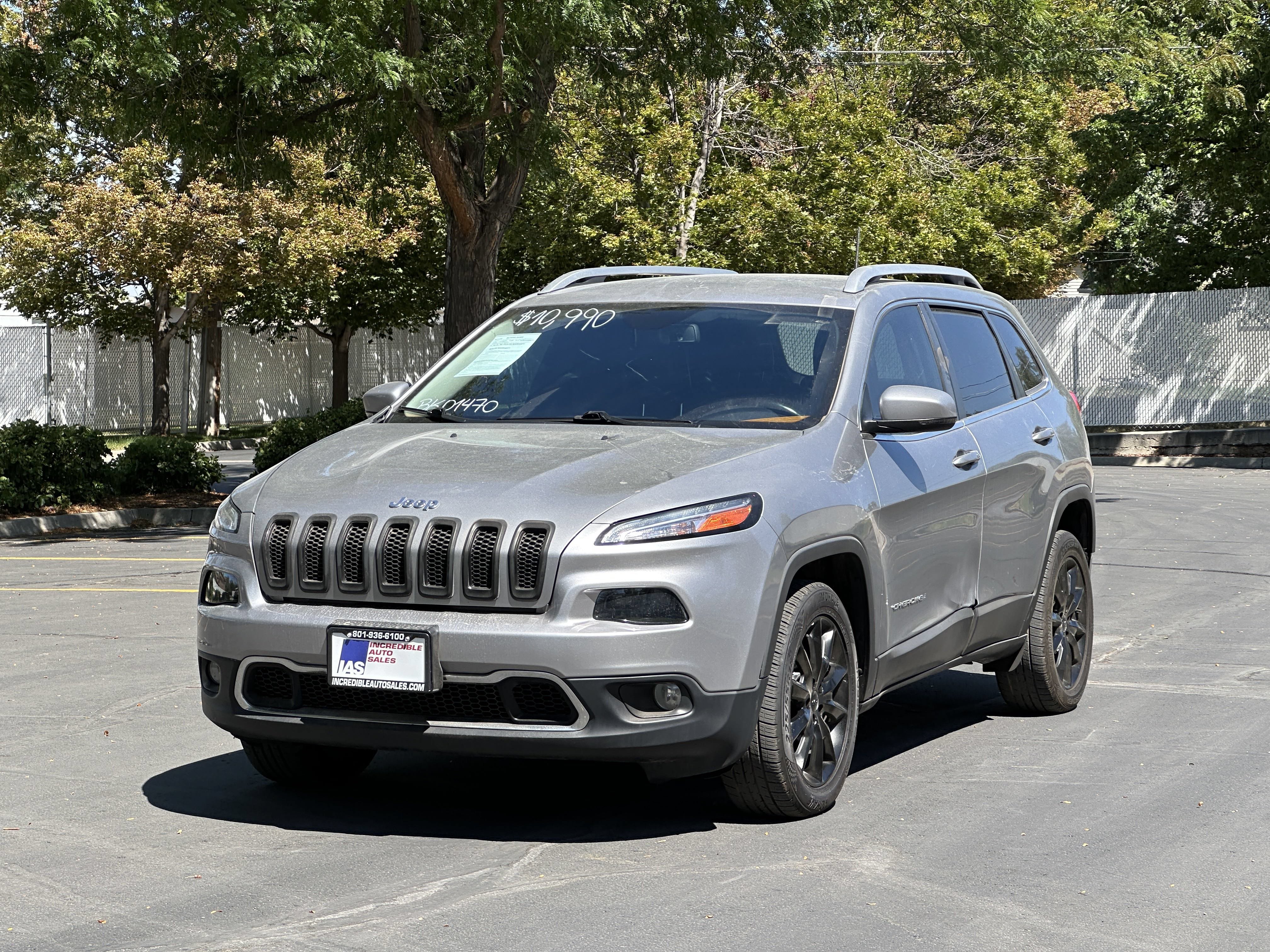 Used 2018 Jeep Cherokee Limited FWD image 9