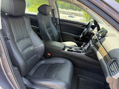 Used 2020 Honda Accord EX-L image 38