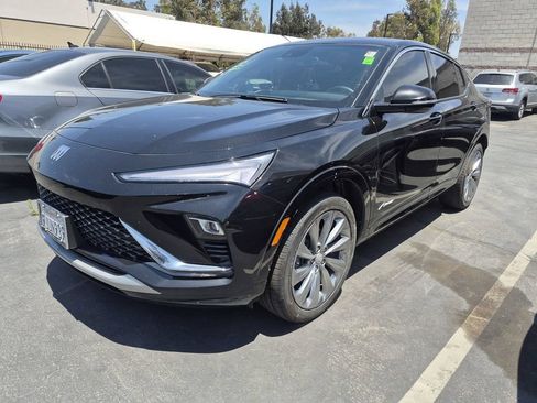 Used 2024 Buick Envista Avenir FWD image 2