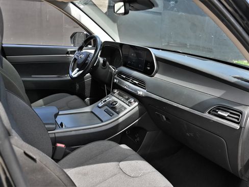 Used 2022 Hyundai Palisade SEL w/ Cargo Package FWD image 18