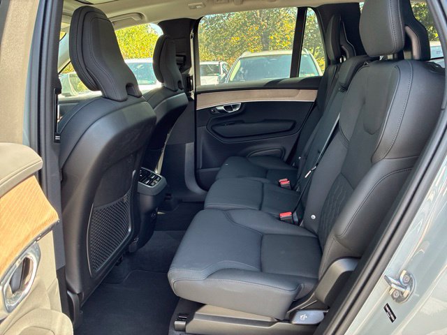 Used 2026 Volvo XC90 B6 Plus AWD/4WD image 31