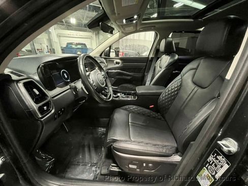Used 2021 Kia Sorento SX Prestige image 14