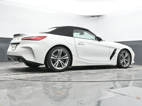 Used 2025 BMW Z4 sDrive30i image 42