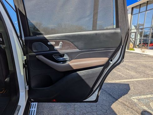 Used 2020 Mercedes-Benz GLS 450 4MATIC image 37