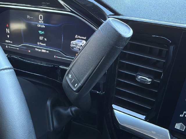Used 2025 Chevrolet Silverado 1500 RST RWD image 18