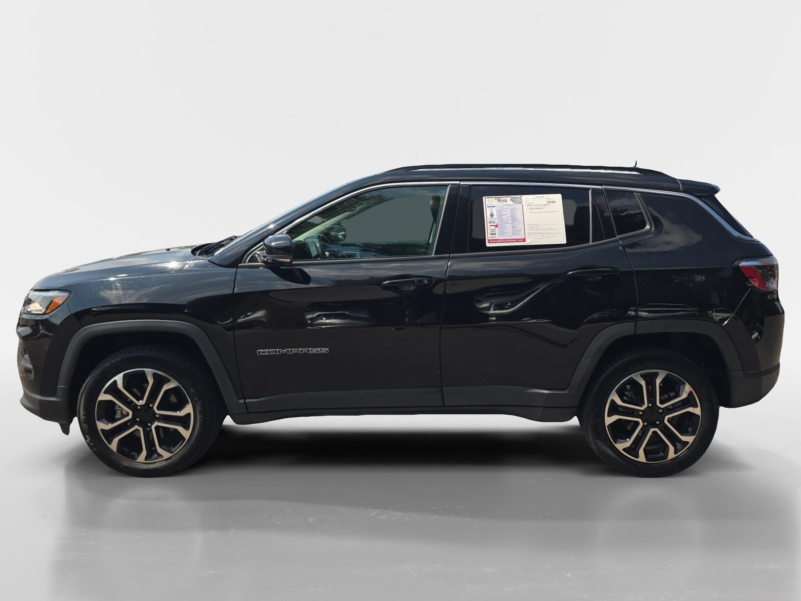 Used 2022 Jeep Compass Limited AWD/4WD image 2