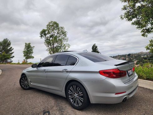 Used 2018 BMW 530i RWD image 7