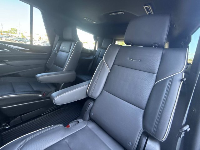 Certified 2024 Cadillac Escalade Premium Luxury w/ LPO, Floor Liner Package AWD/4WD image 62