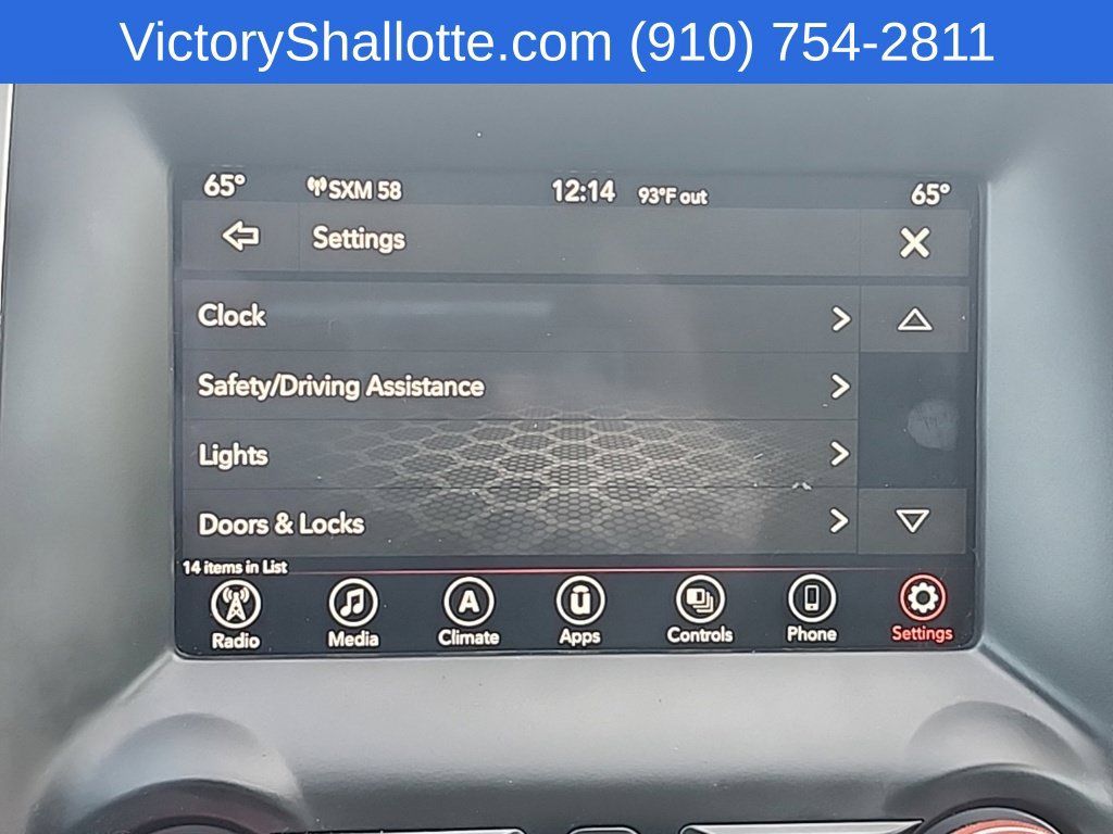 Used 2020 Dodge Durango SXT RWD image 35