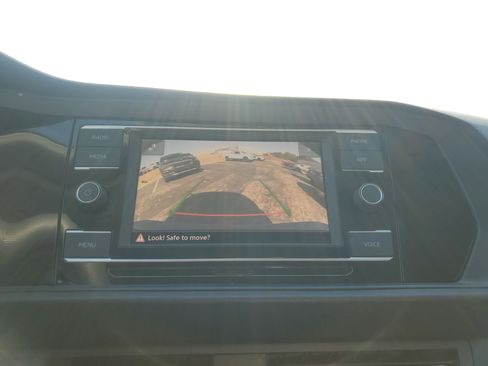 Used 2023 Volkswagen Jetta S image 23