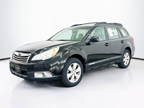 Used 2012 Subaru Outback 2.5i w/ Alloy Wheel Pkg image 3