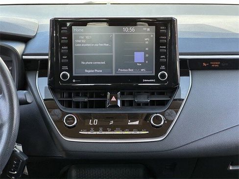 Used 2022 Toyota Corolla LE image 17