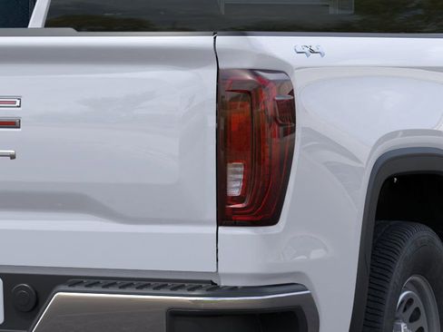 New 2026 GMC Sierra 1500 Pro image 35