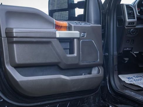 Used 2022 Ford F250 King Ranch image 46