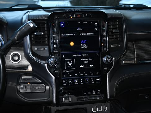 Used 2021 RAM 2500 Limited image 17