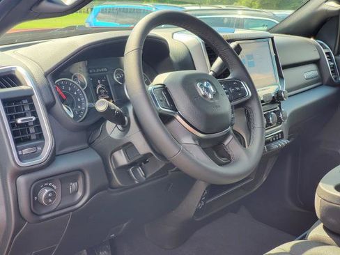 New 2026 RAM 2500 Big Horn AWD/4WD image 7