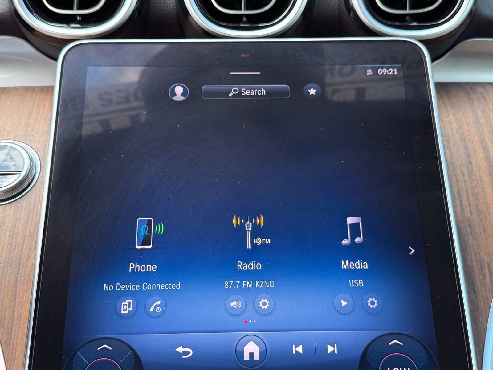 Used 2024 Mercedes-Benz C 300 Sedan image 36