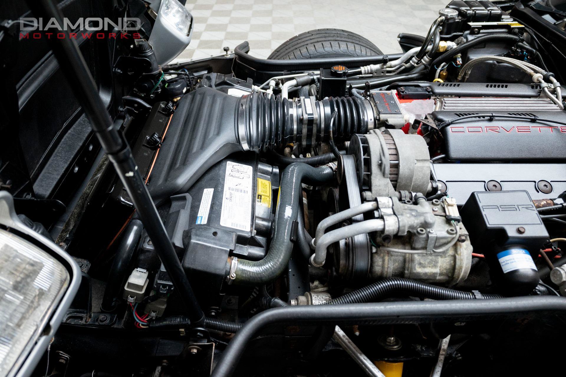 Used 1996 Chevrolet Corvette Convertible RWD image 79