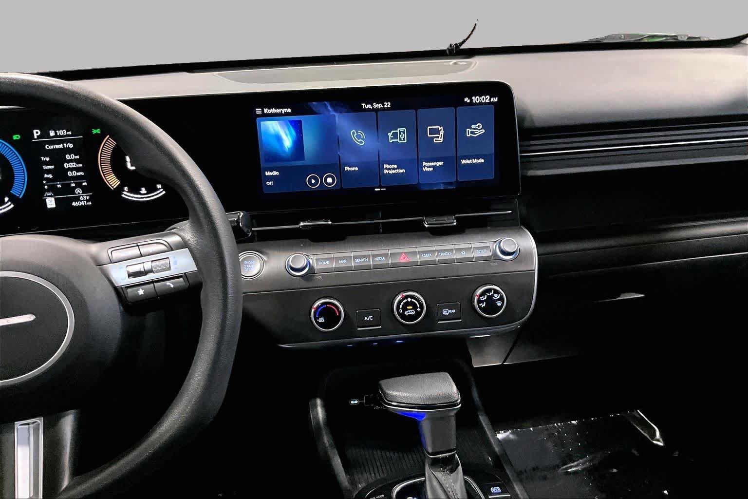Used 2024 Hyundai Kona SE FWD image 7