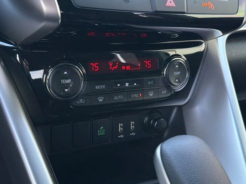 Used 2024 Mitsubishi Eclipse Cross SE image 27