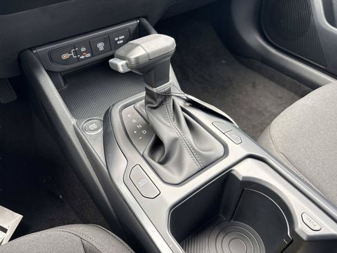New 2026 Kia K4 FWD image 27