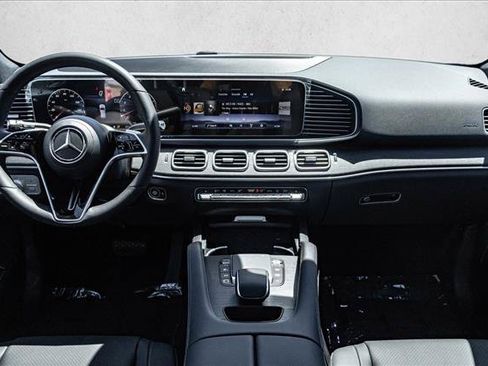 New 2026 Mercedes-Benz GLE 450 4MATIC image 19