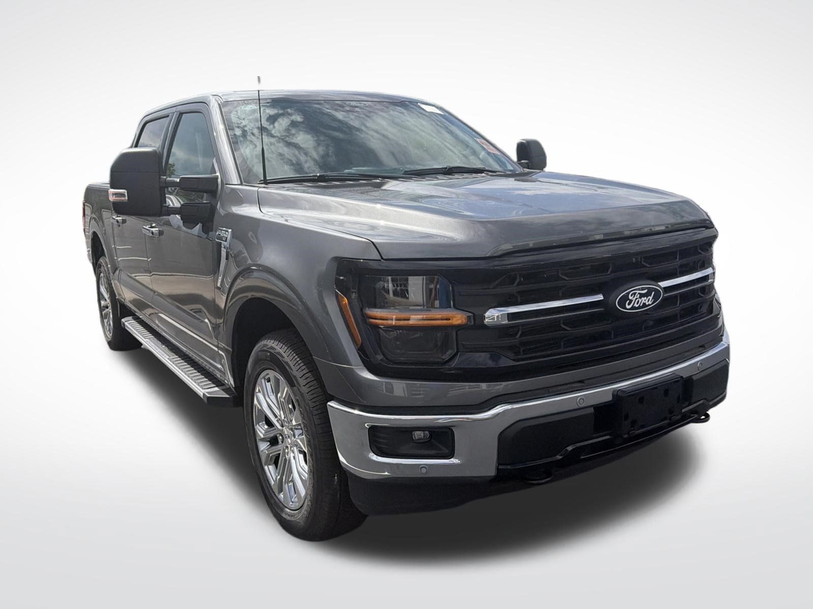Used 2024 Ford F150 XLT w/ Equipment Group 303A High AWD/4WD image 3