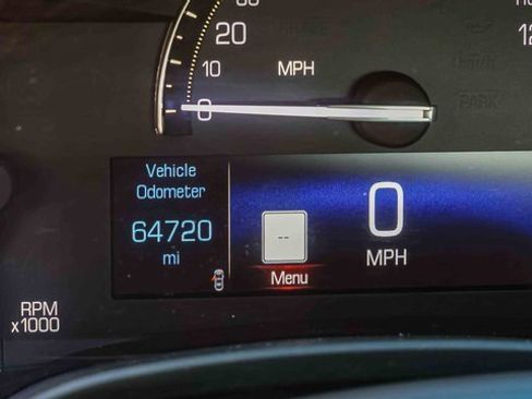 Used 2017 Cadillac XTS Luxury image 8