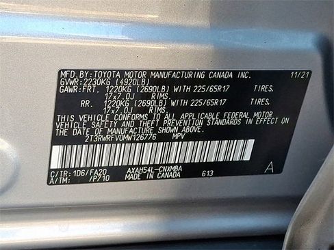 Used 2021 Toyota RAV4 XLE image 28