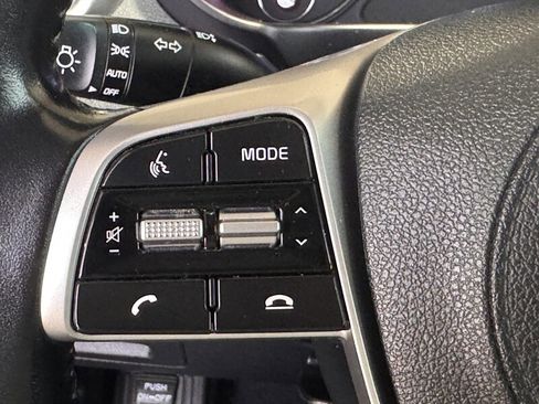 Used 2020 Kia Sorento LX w/ LX I4 Convenience Package image 25