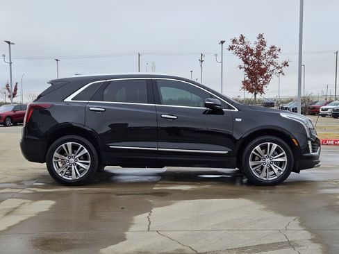 Used 2024 Cadillac XT5 Premium Luxury w/ Technology Package image 7