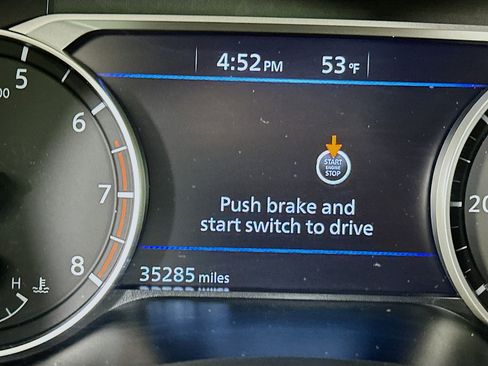 Used 2025 Nissan Altima 2.5 SV image 19