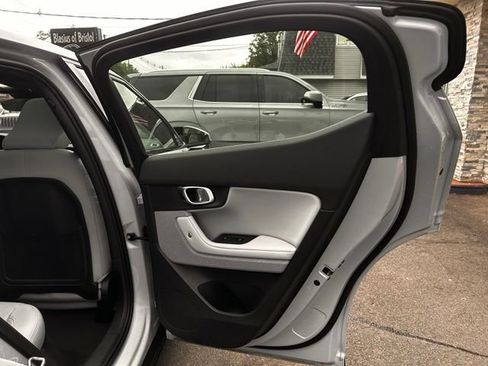 Used 2023 Polestar Polestar 2 AWD/4WD image 17