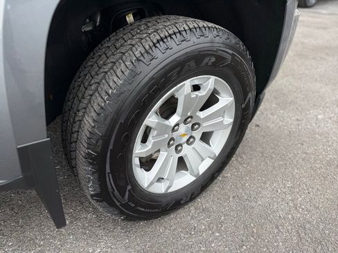 Used 2020 Chevrolet Colorado LT w/ LT Convenience Package image 9