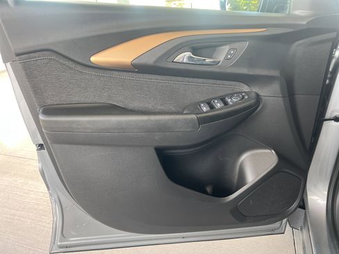 Used 2023 Chevrolet TrailBlazer ACTIV image 10