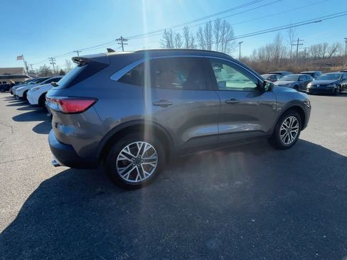 Used 2021 Ford Escape SEL image 8