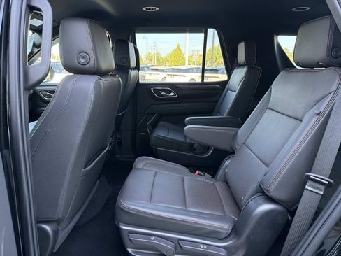 Used 2023 Chevrolet Tahoe High Country AWD/4WD image 17