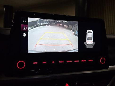 Used 2023 Kia Forte GT w/ GT2 Package image 24