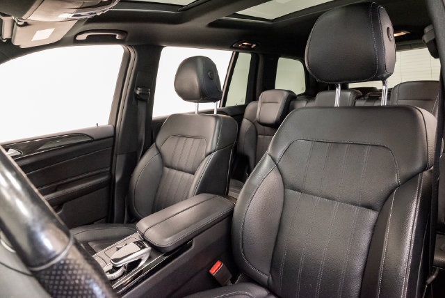 Used 2017 Mercedes-Benz GLS 450 4MATIC image 17