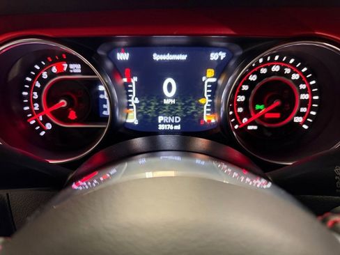 Used 2021 Jeep Wrangler Unlimited Rubicon w/ Uconnect 4C Nav & Sound Group image 27