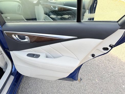 Used 2017 INFINITI Q50 Red Sport 400 image 22