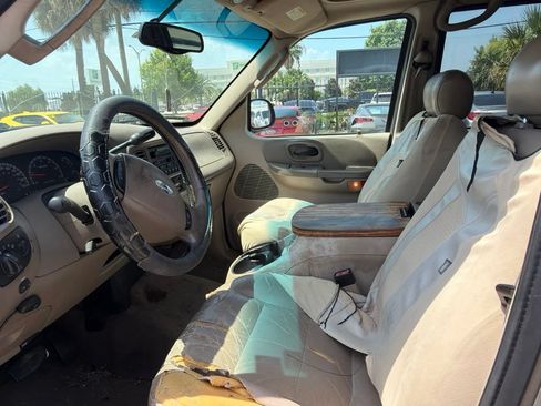 Used 2002 Ford F150 XL RWD image 6