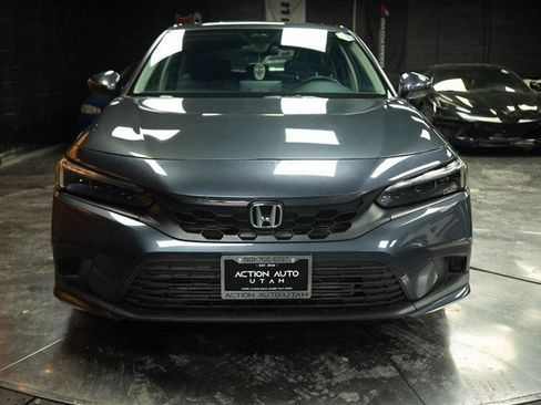 Used 2024 Honda Civic EX-L image 3