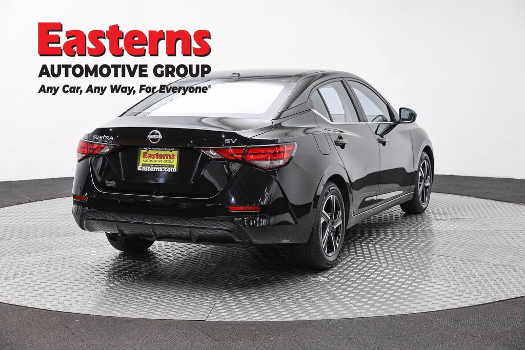 Used 2024 Nissan Sentra SV FWD image 5