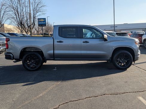 Certified 2025 Chevrolet Silverado 1500 Custom w/ Turbomax Blackout Package image 10