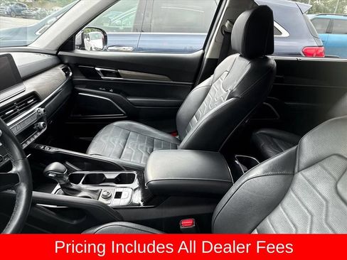 Certified 2022 Kia Telluride SX w/ SX Prestige Package AWD/4WD image 7