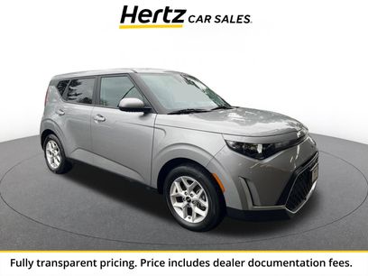 Used 2025 Kia Soul LX w/ LX Technology Package